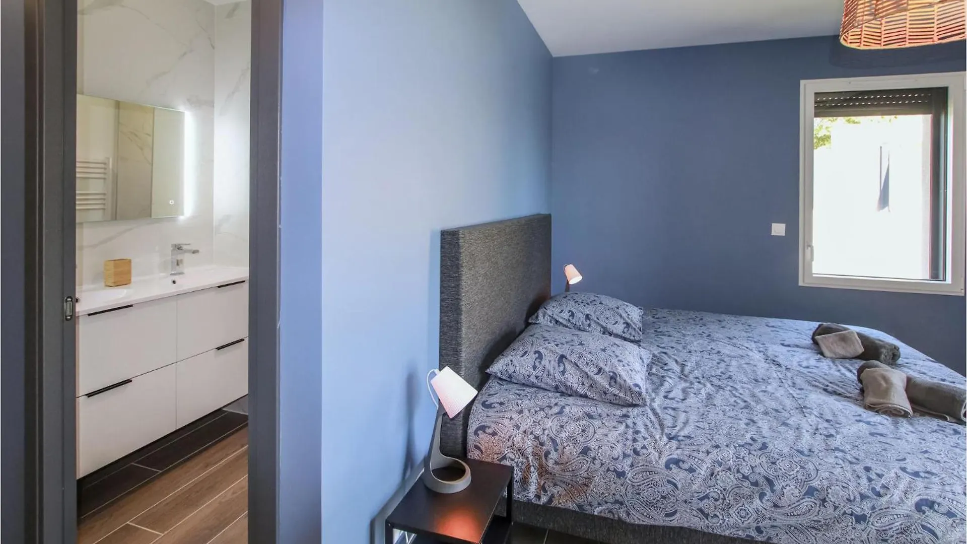 Casa vacanze 4 Bedroom Stunning Home In Cleon Dandran
